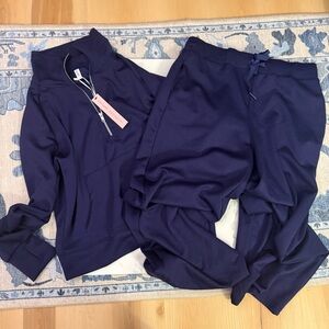 Elegant Women's Blue Jogger Set